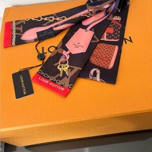 Louis Vuitton Multicolor Bag Print Scarf